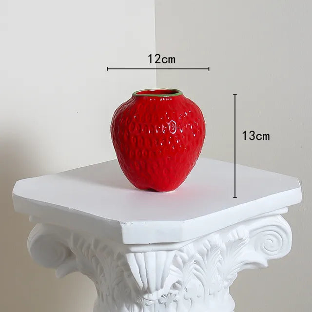 WhimsyBerry - keramische vaas met aardbeien