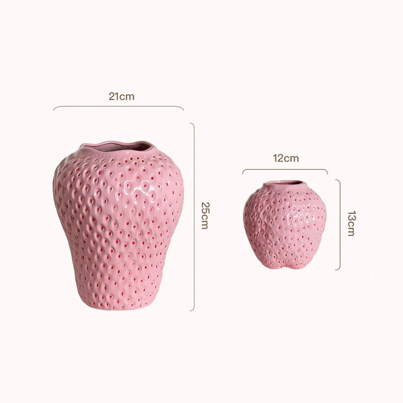 WhimsyBerry - keramische vaas met aardbeien