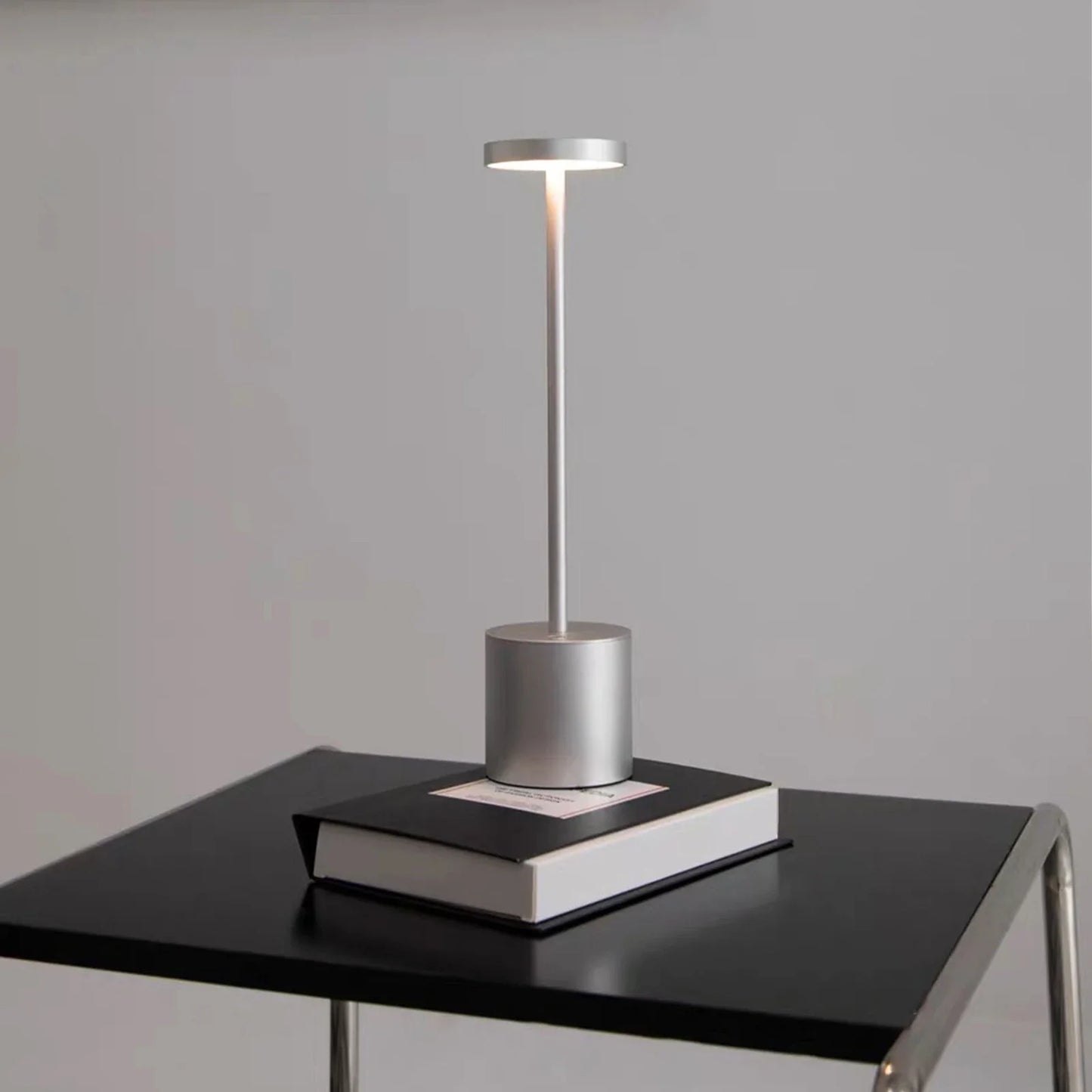 TouchGleam - LED tafellamp met aanraaksensor