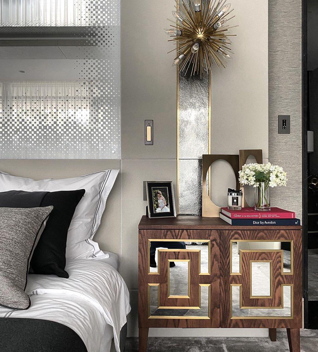 Nichegloed | inbouw wandlamp voor naast het bed
