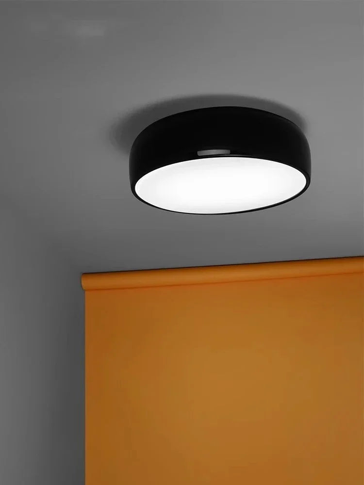 Eenvoud - minimalistische plafondlamp