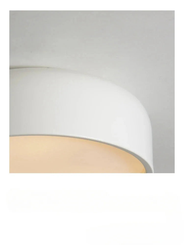 Eenvoud - minimalistische plafondlamp