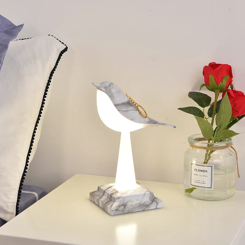 PlumeIlluminate - ekster vogel tafellamp