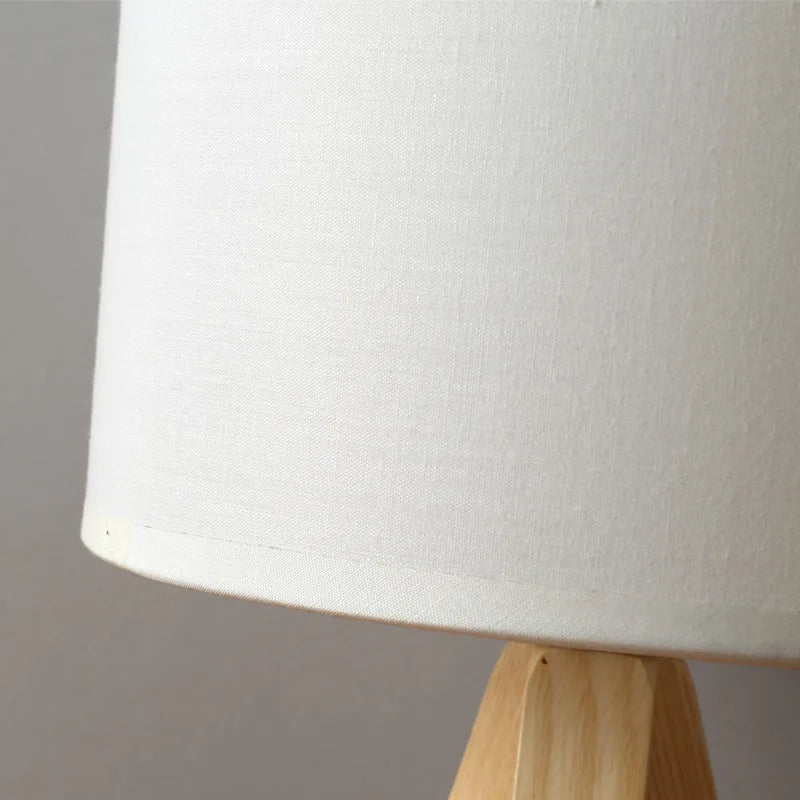 WoodEssence - moderne houten tafellamp