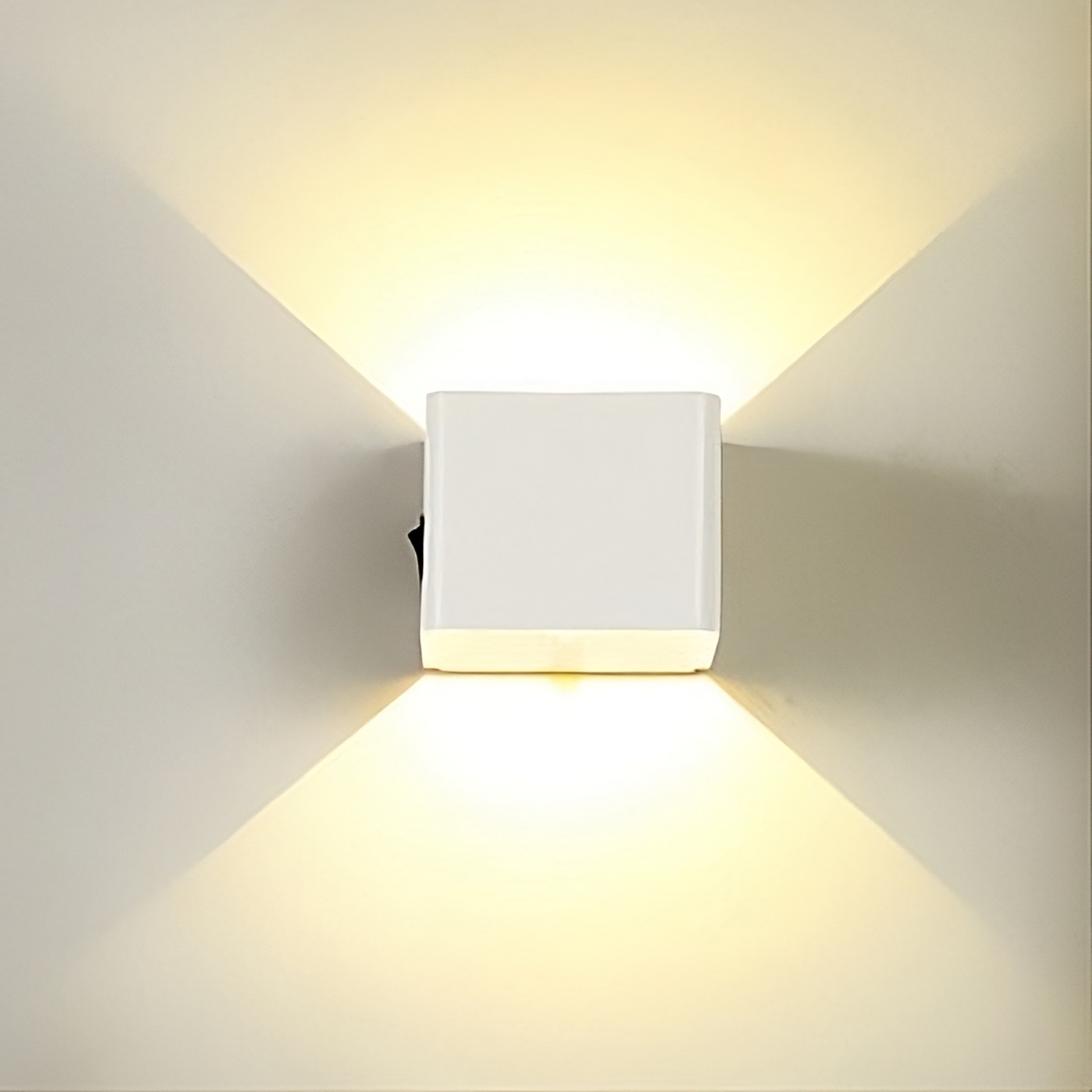 CubeLamp - wandlamp met sensor
