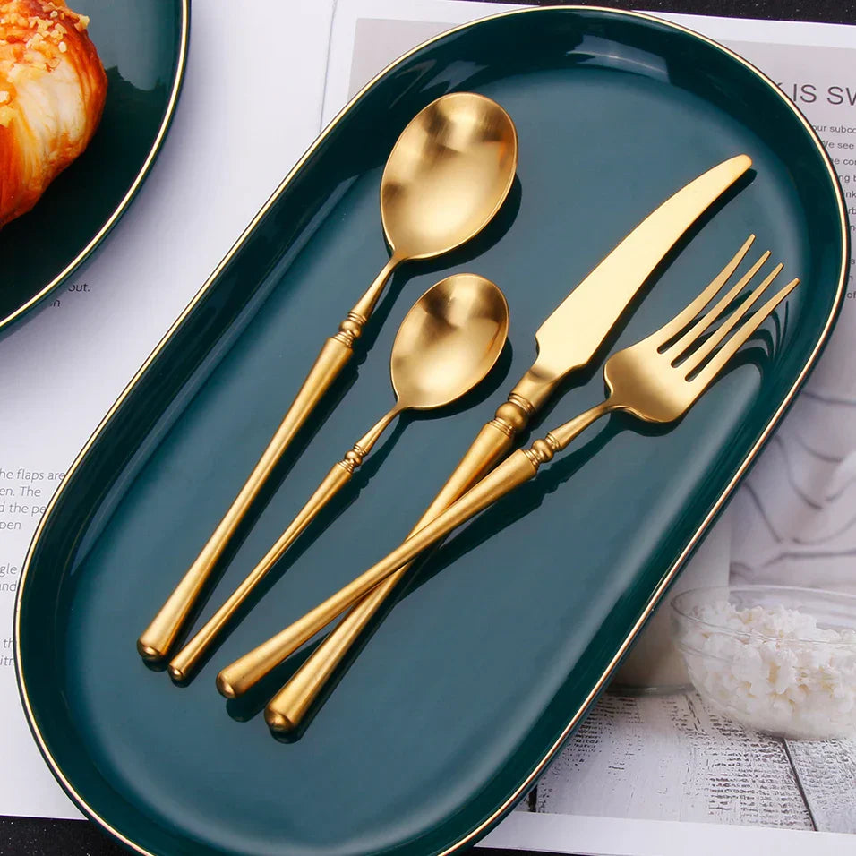 Plankmat | Luxe gouden matte bestekset