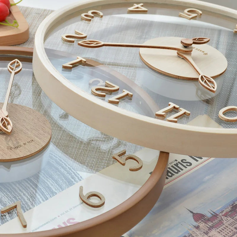 ClarityTime | transparante glazen wandklok