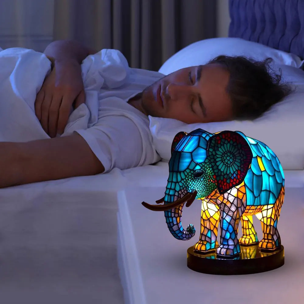 Dierlijke glans | lamp met glas in lood van dieren