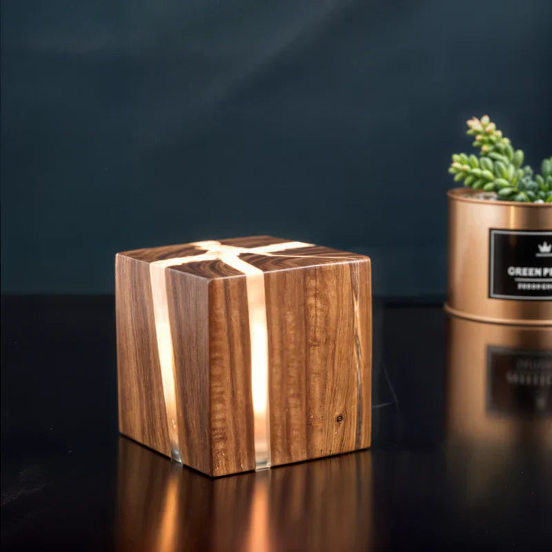 Moderne crackling houten tafellamp