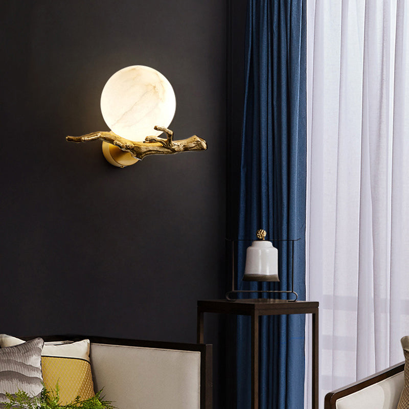 NordicMarble  | wandlamp met koperen accenten