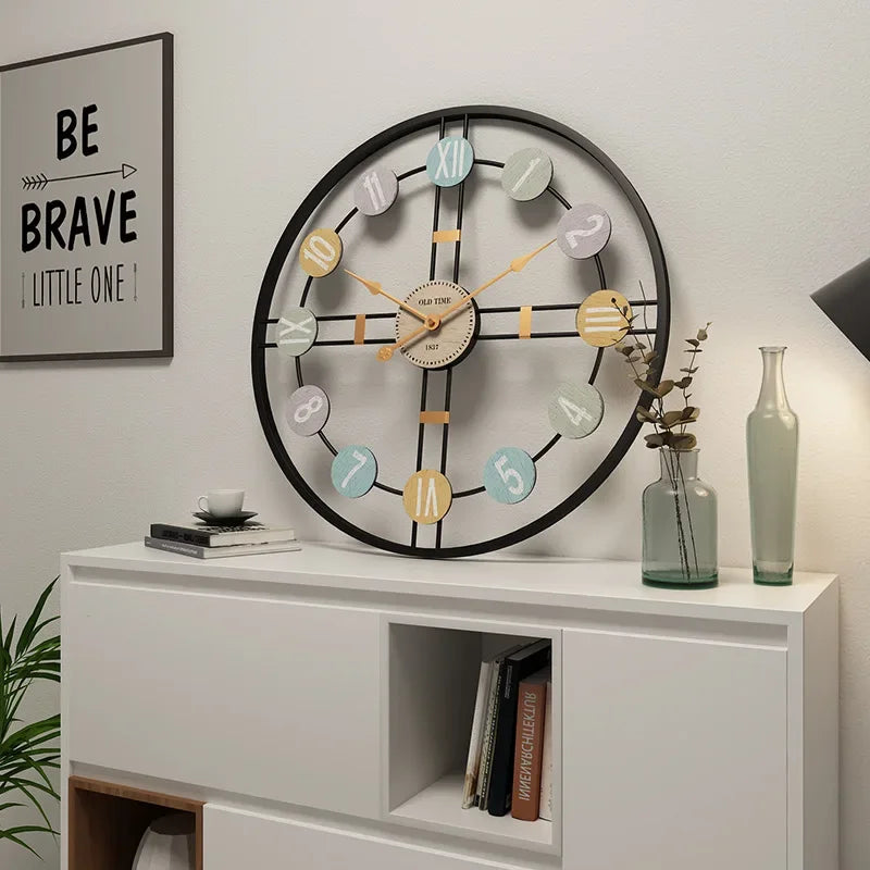 RetroDelight - vintage metalen wandklok
