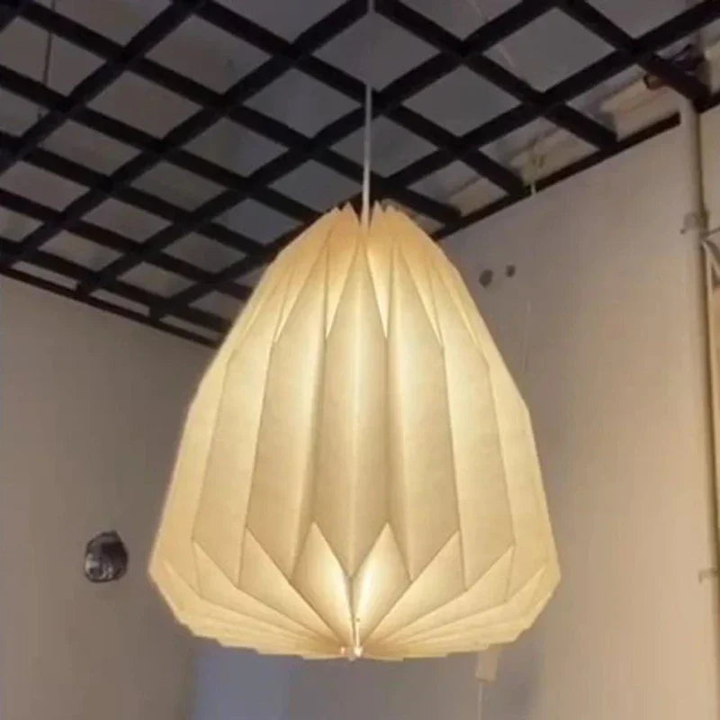 Origamilight - moderne papieren lantaarnkap in Scandinavische stijl