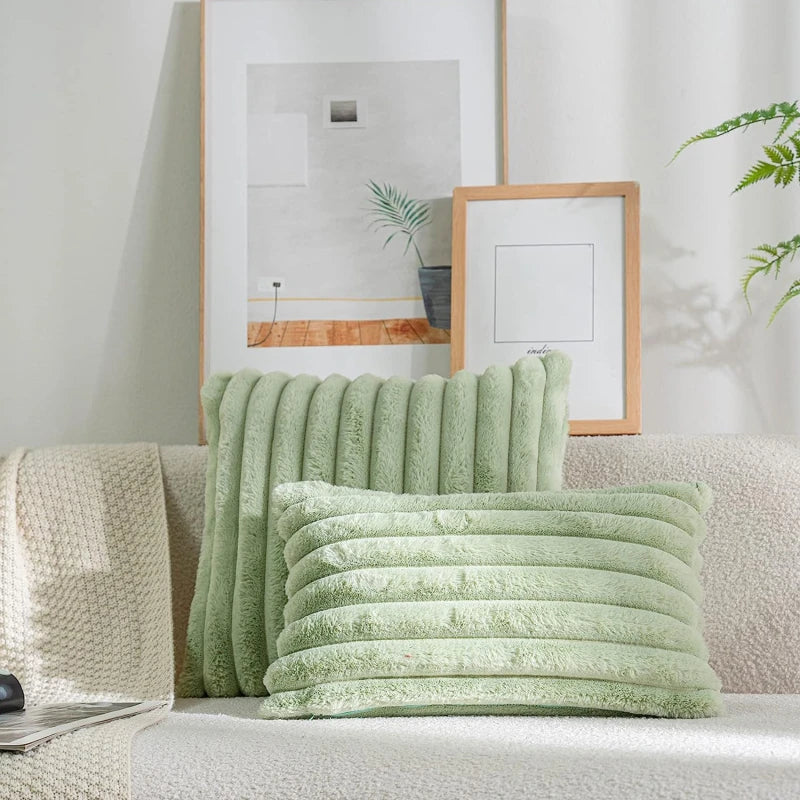 Huggycase | decoratieve donzige kussensloop