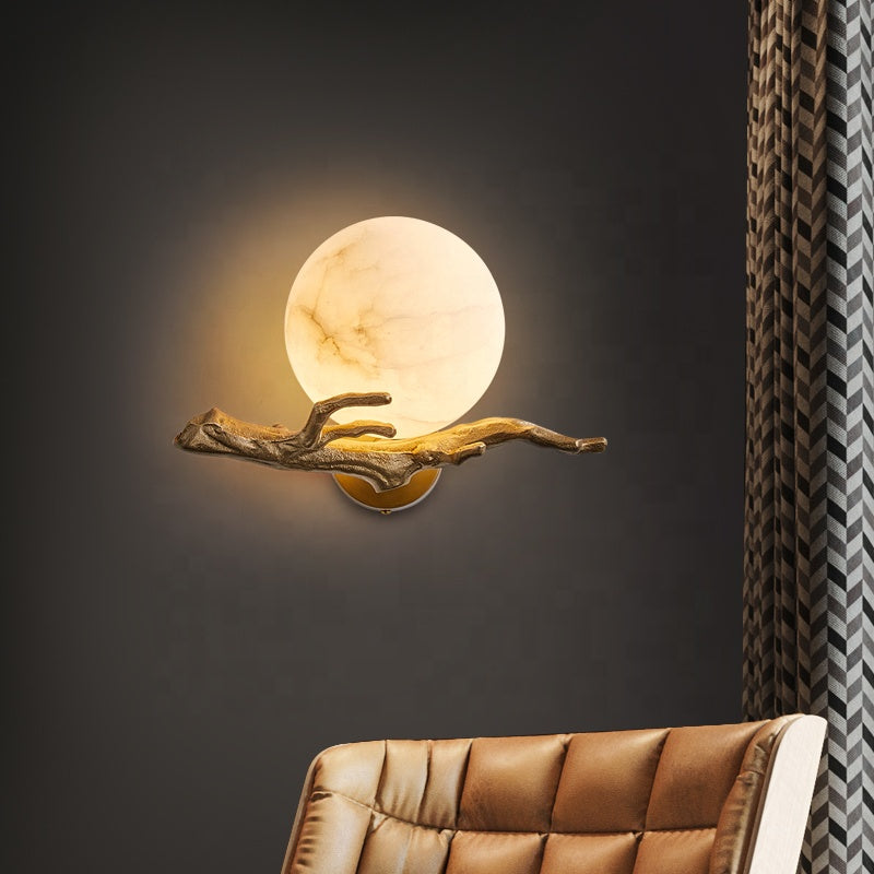 NordicMarble  | wandlamp met koperen accenten