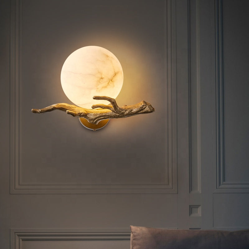 NordicMarble  | wandlamp met koperen accenten